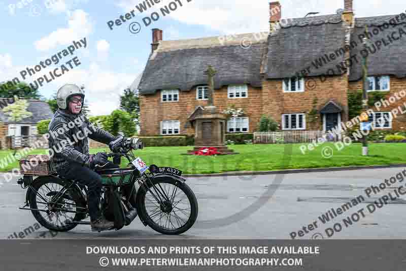 Vintage motorcycle club;eventdigitalimages;no limits trackdays;peter wileman photography;vintage motocycles;vmcc banbury run photographs